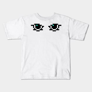 Eyes determined Kids T-Shirt